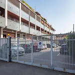 Xenia Apartments - Renovated Two-Room Apartment In Fiera Area
